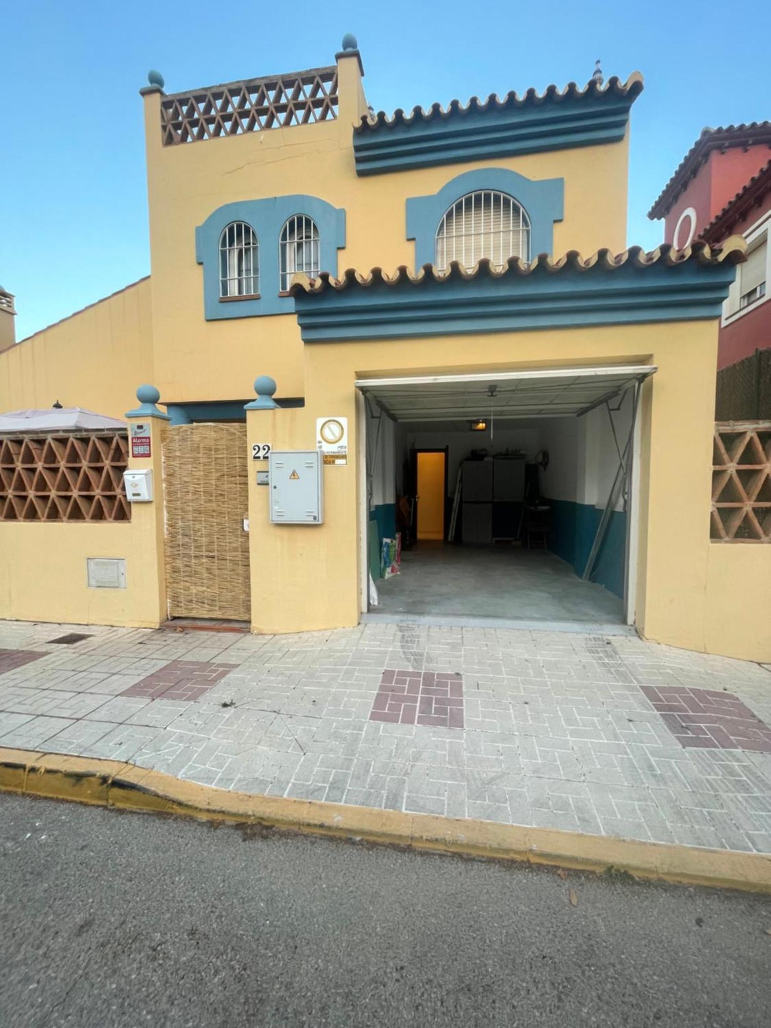 Villa Valentina - Renovated On Los Alamos Beach Torremolinos Exterior photo